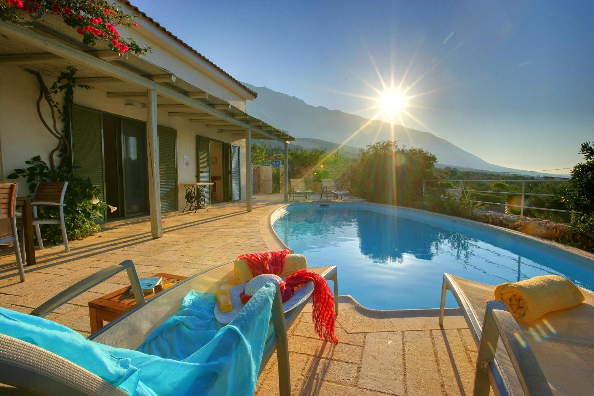 Ideales Resort Mousata Quarto foto