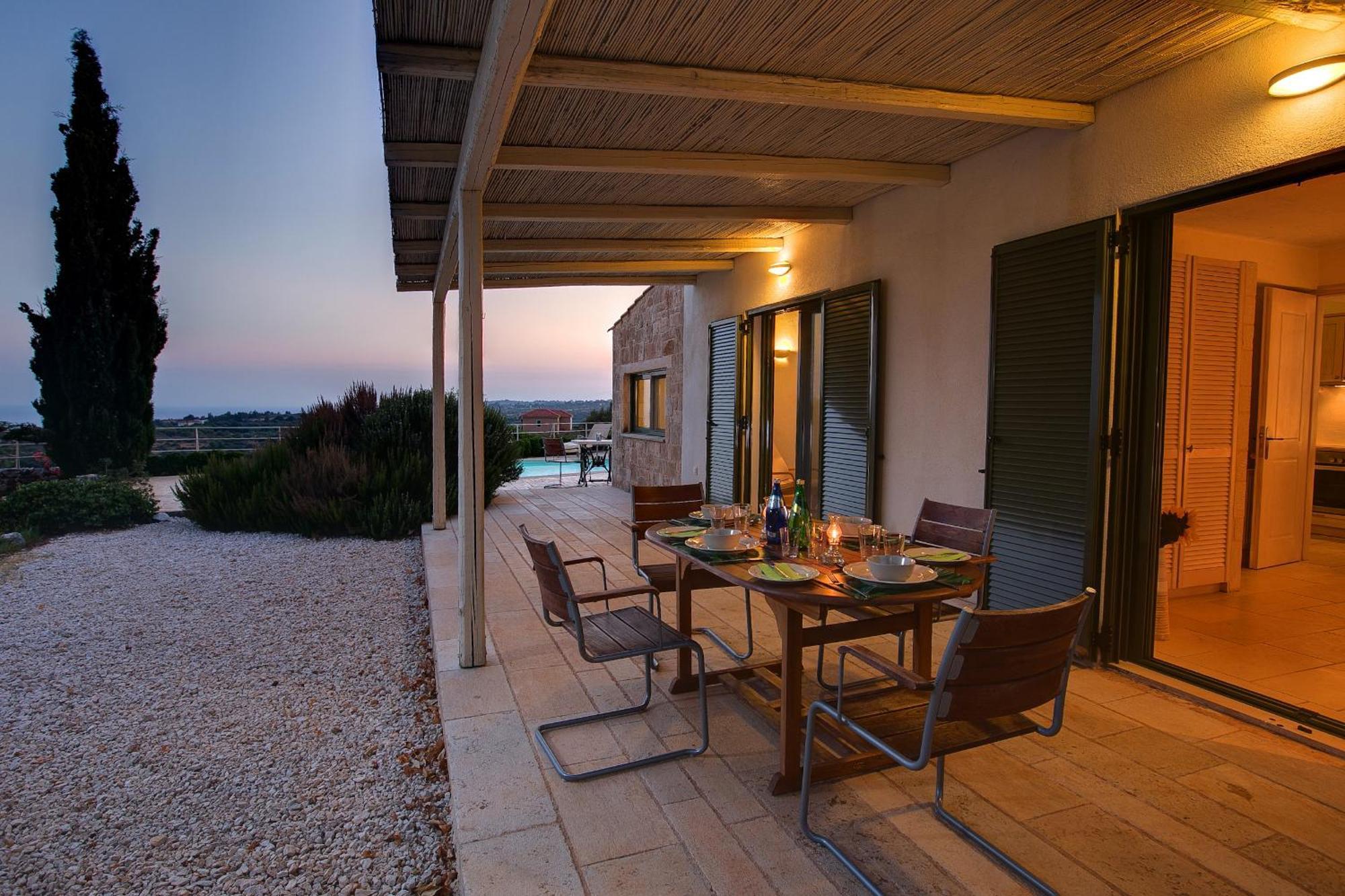 Ideales Resort Mousata Quarto foto