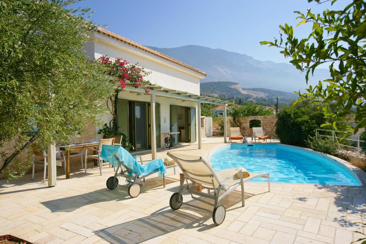 Ideales Resort Mousata Quarto foto